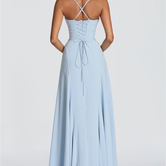 Stunning Light Blue wedding guest dress - Picture 3 of 4